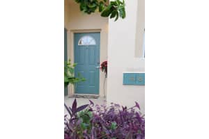 4210 Breezeway Blvd, Sarasota, FL 34238, Sold 12/29/21