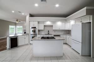 19425 Spring Oak Dr, Eustis, FL 32736, Sold 04/06/22