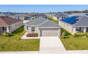 515 Valentina Ln, Auburndale, FL 33823, Sold 01/25/22