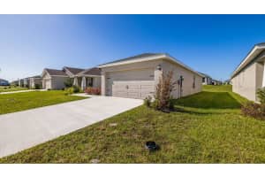 515 Valentina Ln, Auburndale, FL 33823, Sold 01/25/22