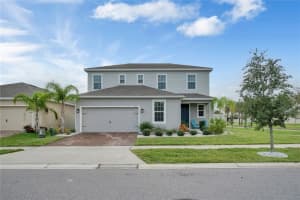 353 Summer Squall Rd, Davenport, FL 33837, Sold 01/03/22