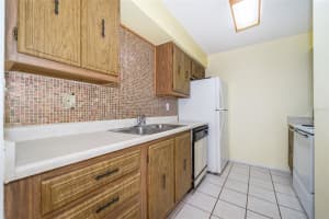 528 Orange Dr, Altamonte Springs, FL 32701, Sold 01/18/22