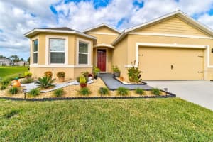 452 Tallow Wood Cir, DeBary, FL 32713, Sold 12/29/21
