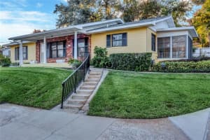 1715 Hilltop Dr, Mt Dora, FL 32757, Sold 01/14/22
