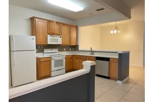 6462 Daysbrook Dr, Orlando, FL 32835, Sold 01/07/22