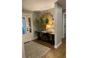 2850 Berwick Dr, Tarpon Springs, FL 34688, Sold 01/10/22
