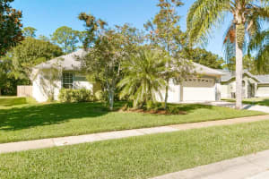 1830 Barrington Cir, Rockledge, FL 32955, Sold 12/22/21