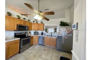 230 Strawflower Ct, Deltona, FL 32725, Sold 12/22/21