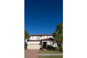 10390 Royal Cypress Way, Orlando, FL 32836, Sold 03/18/22