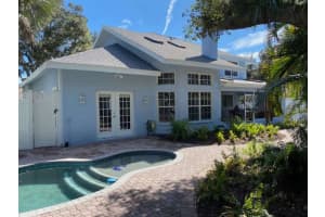 4000 Arrow Ave, Sarasota, FL 34232, Sold 03/14/22