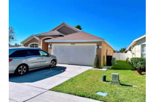 14619 Lady Victoria Blvd, Orlando, FL 32826, Sold 01/11/22