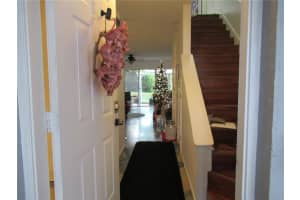 4927 Walden Cir, Orlando, FL 32811, Sold 02/10/22