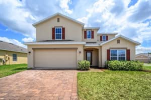 439 Vitoria Rd, Davenport, FL 33837, Sold 02/14/22