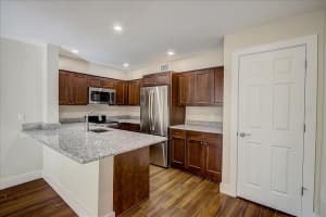 586 Orange Dr, Longwood, FL 32750, Sold 01/24/22