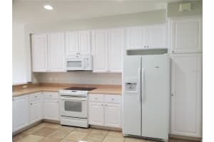 1094 Pinewood Lake Ct, Greenacres, FL 33415, Sold 01/07/22