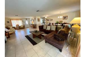 4813 Loretta Ln, Orlando, FL 32821, Sold 01/28/22