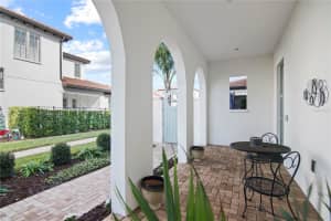 8901 Lakeshore Pointe Dr, Winter Garden, FL 34787, Sold 03/15/22