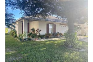 2885 Paynes Prairie Cir, Kissimmee, FL 34743, Sold 02/01/22