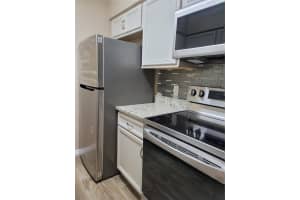 305 Wymore Rd, Altamonte Springs, FL 32714, Sold 02/16/22