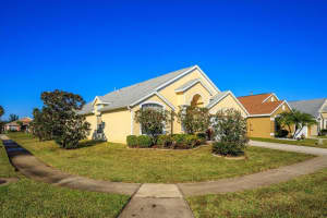 6632 Mangrove Chase Ave, Orlando, FL 32809, Sold 01/28/22
