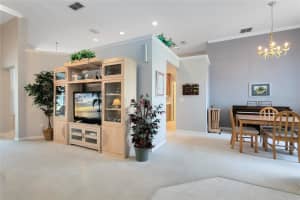 1703 Morgans Mill Cir, Orlando, FL 32825, Sold 12/09/21