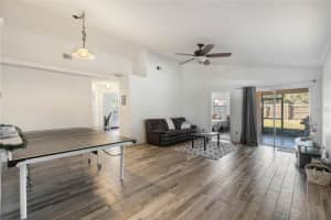 4312 Pebblestone Ct, Orlando, FL 32826, Sold 01/31/22