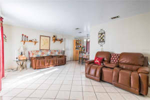 2527 J R St, Orlando, FL 32839, Sold 01/21/22