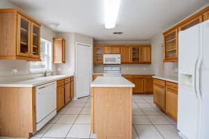 1361 Lazy River Ln, DeLand, FL 32720, Sold 03/12/22