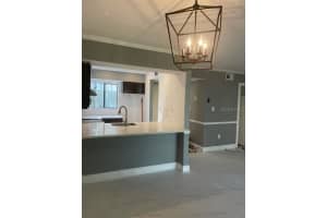 249 SCOTTSDALE SQUARE, WINTER PARK, FL 32792 Sold 08/10/24