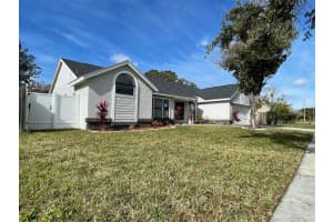 2115 Fairmont Cir, Orlando, FL 32837, Sold 01/19/22