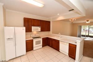 6104 Twain St, Orlando, FL 32835, Sold 01/28/22