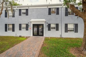 198 Lewfield Cir, Winter Park, FL 32792, Sold 02/07/22