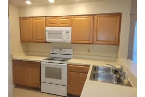 4528 Oak Arbor Cir, Orlando, FL 32808, Sold 02/28/22