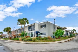151 N ORLANDO AVE #212, WINTER PARK, FL 32789 Sold 11/17/22