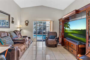 1511 Oak Hill Trail, Kissimmee, FL 34747, Sold 01/27/22