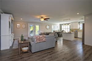 442 Valley View Dr, Winter Garden, FL 34787, Sold 01/31/22
