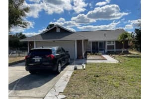 7429 CROOKED LAKE CIR, ORLANDO, FL 32818 Sold 08/30/22