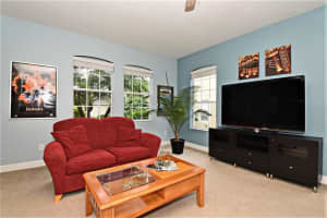 130 Heatherbrooke Cir, Oviedo, FL 32765, Sold 02/01/22