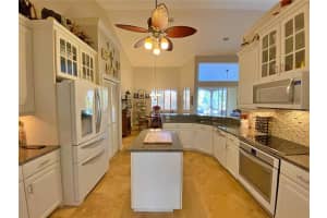 6631 Cristina Marie Dr, Orlando, FL 32835, Sold 02/25/22