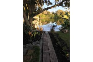 428 Leisure Pl, Lakeland, FL 33801, Sold 04/04/22