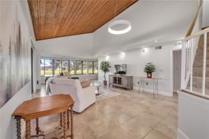 5101 Cypress Creek Dr, Orlando, FL 32811, Sold 02/11/22