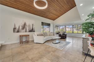 5101 Cypress Creek Dr, Orlando, FL 32811, Sold 02/11/22