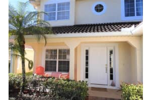 513 Robin Rd, Davenport, FL 33896, Sold 02/01/22