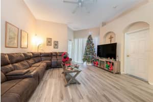 140 Minniehaha Cir, Haines City, FL 33844, Sold 01/31/22