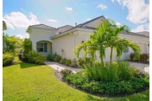 7555 Registrar Way, Sarasota, FL 34243, Sold 02/11/22