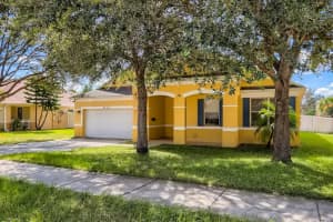 3031 Anquilla Ave, Clermont, FL 34711, Sold 03/14/22