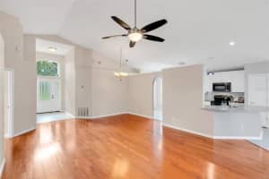 12840 Maribou Cir, Orlando, FL 32828, Sold 02/11/22