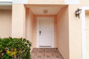 308 Dahoon Holly Dr, Daytona Beach, FL 32117, Sold 02/25/22