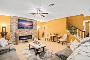 1401 Lake Pkwy Dr, St Cloud, FL 34771, Sold 02/24/22
