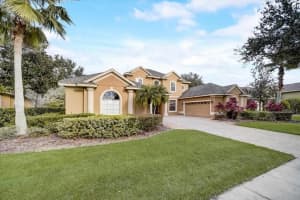 8243 Lynch Dr, Orlando, FL 32835, Sold 01/27/22
